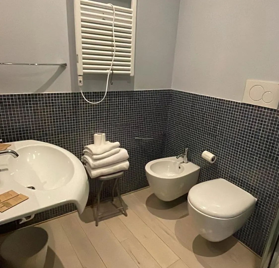 Guesthouse Via Di Gracciano - Adults Only Montepulciano 0*,  Italy